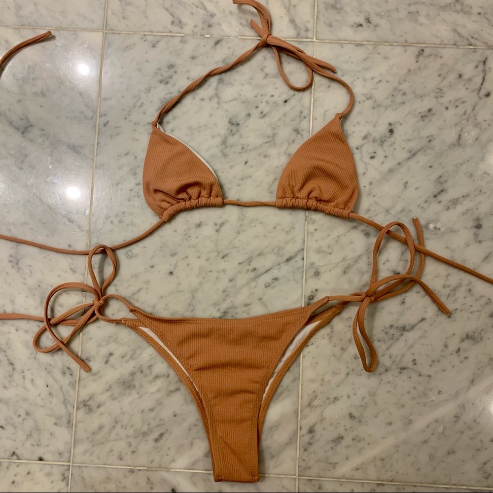 Brand New Ribbed String Bikini Set - Picture 6 of 6